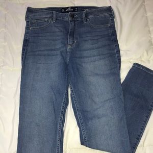 Hollister high waist skinny jeans